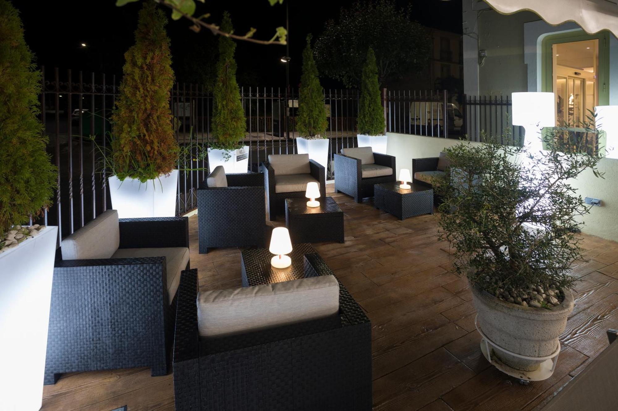 Hotel Roma ساريا المظهر الخارجي الصورة